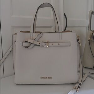 Premium Neutral White Michael Kors Bag Medium Size - Like New Without Tags